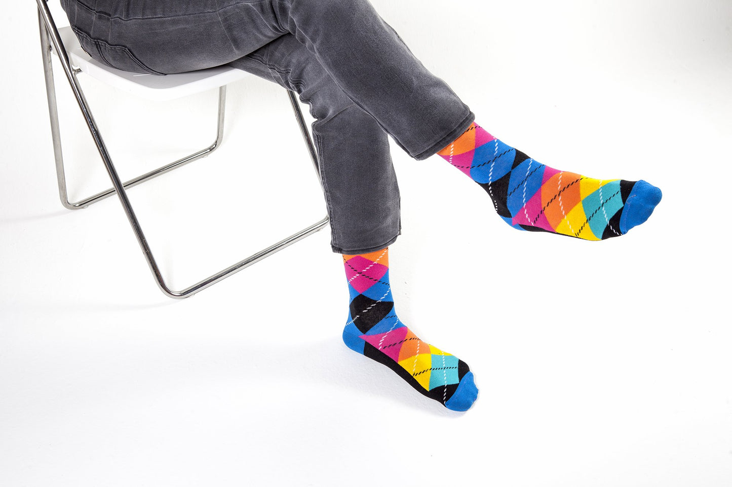 Men's Magenta Argyle Socks