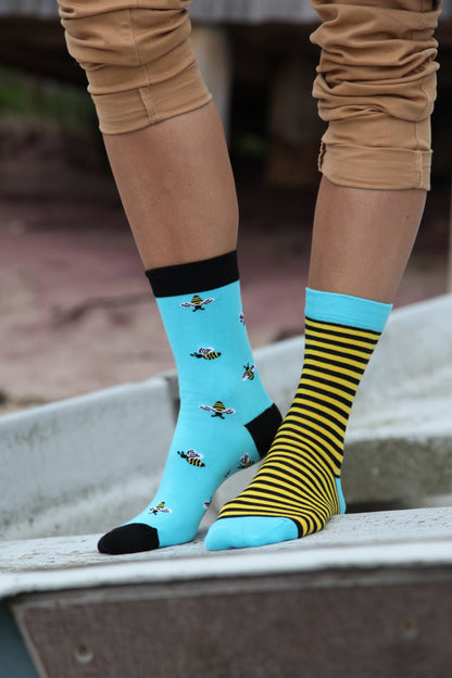 BUG women's socks with bees